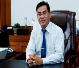 Direktur Politeknik Negeri Padang, Dr Surfa Yondri. 